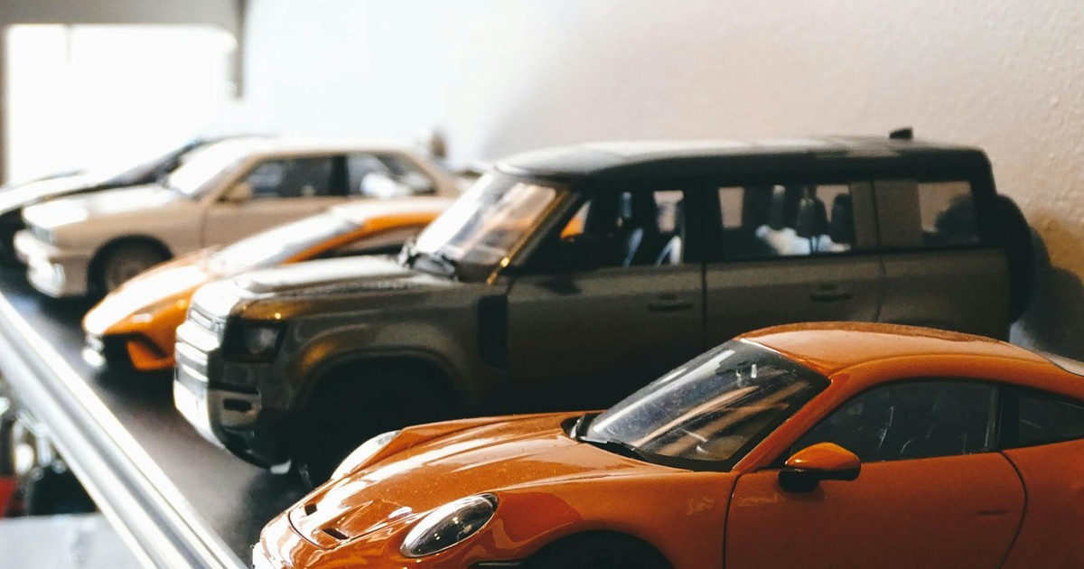 5 Surprisingly Profitable Collectibles You Might Already Own (Ranked by Resale Value)
