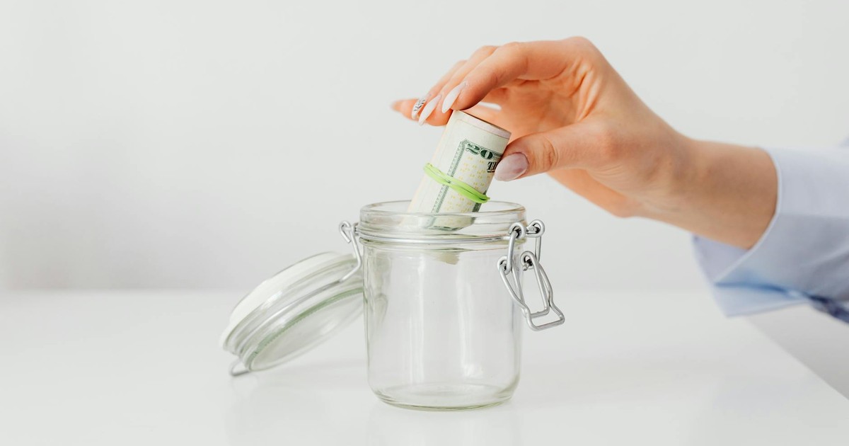 5 Bizarre Money-Saving Hacks That Actually Work (Ranked by Annual Savings)